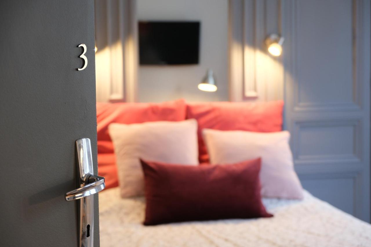 Townhouse Trouville - Appart'Hotel & Studios Exterior photo
