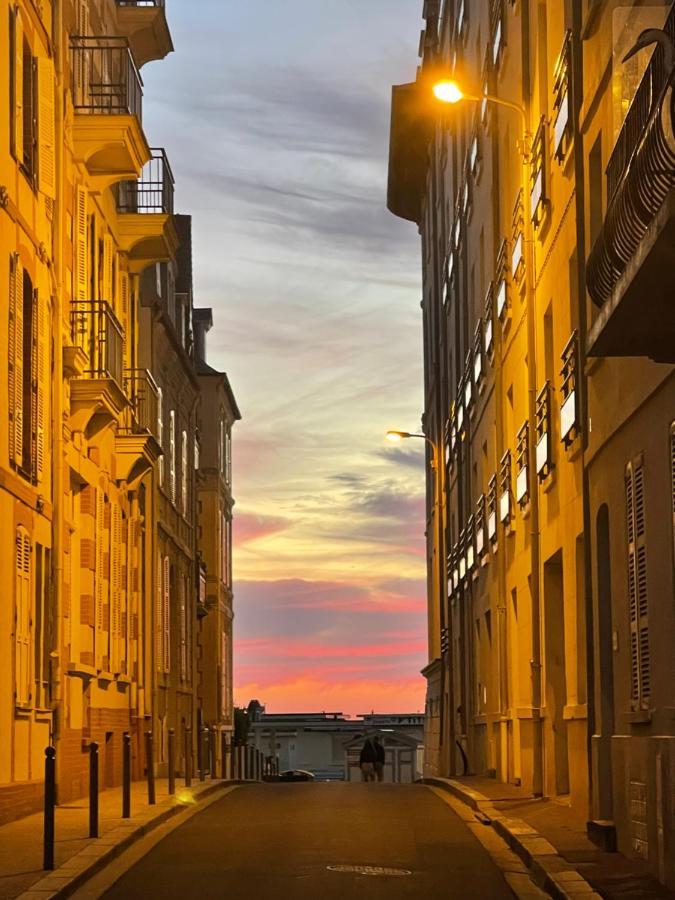 Townhouse Trouville - Appart'Hotel & Studios Exterior photo